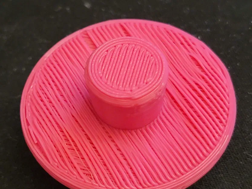 Nắp chặn màu vàng cho can Jerry Cabela's JS1710 - Image 3