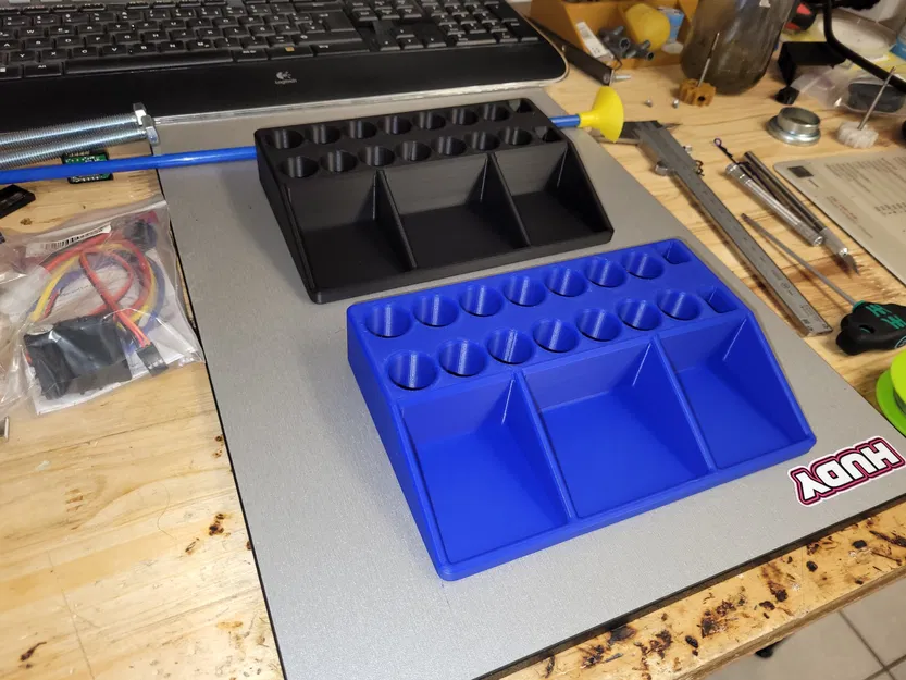 Giá đỡ dụng cụ RC cho bàn làm việc hoặc đường đua - Image 1