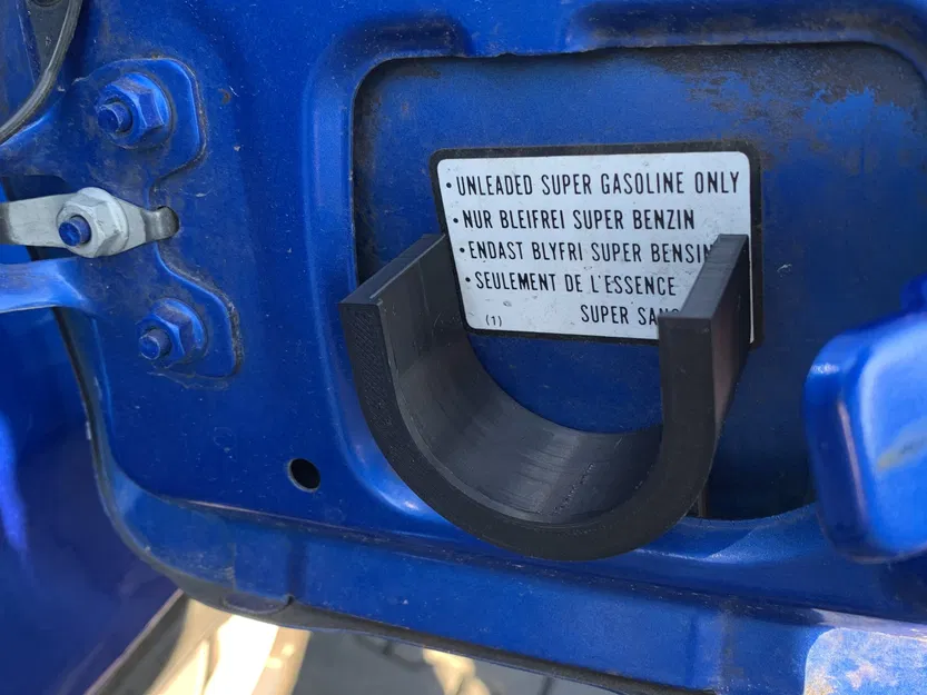 Giá đỡ nắp bình xăng cho Subaru Impreza 2000-2007 - Image 1