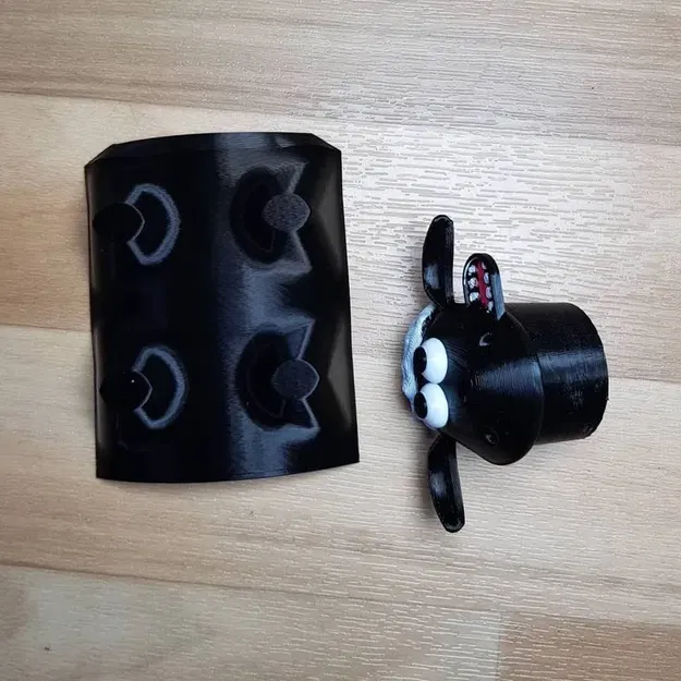 Giá đỡ cuộn giấy vệ sinh Shaun the Sheep với thiết kế đầu ... - Image 6