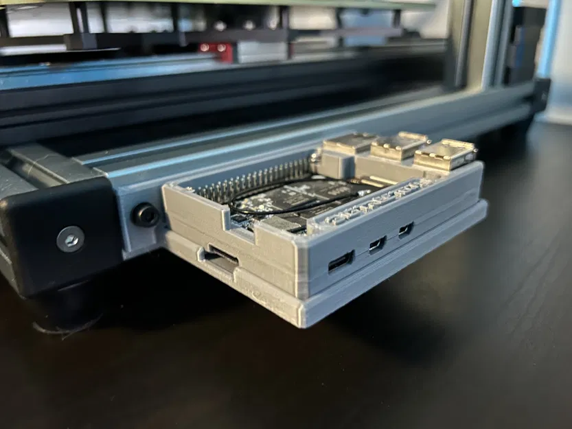 Giá đỡ cho vỏ BTT Pi4B adapter - Image 1