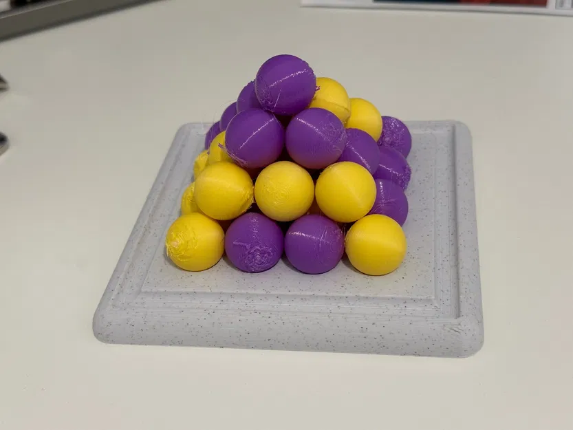 Trò chơi bàn Pylos với thiết kế đơn giản và thú vị - Image 1