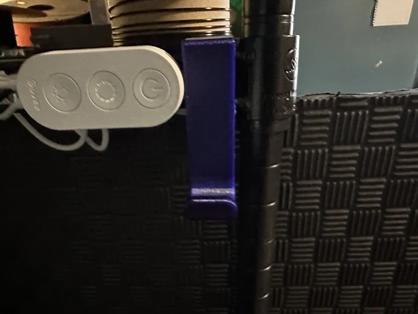 Móc treo giá đỡ điện thoại và máy tính bảng bằng kim loại ... - Image 3