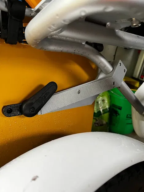 Cánh tay ổn định pannier cho xe đạp Cake Makka - Image 1