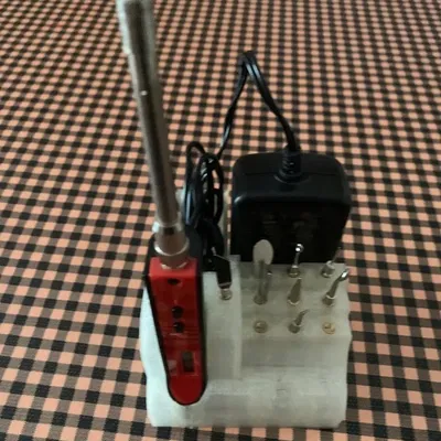 Giá đỡ sạc Modifi3d Pro với kết nối ẩn cho nguồn EU