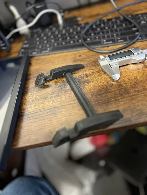 Giá đỡ màn hình cảm ứng 10 inch cho Raspberry Pi - Image 2