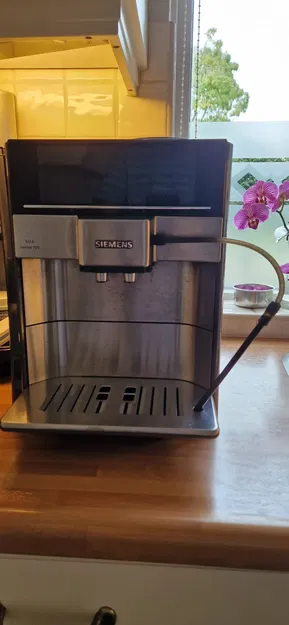 Sửa chữa giá đỡ ống tạo bọt sữa Siemens EQ 6 - Image 2