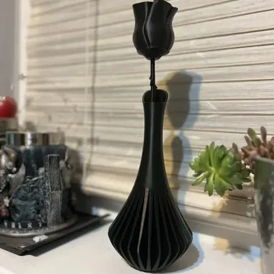 Giá đỡ cho bình hoa xoắn MCM và thân hoa hồng gai 5cm