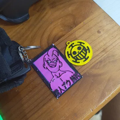 Móc khóa tùy chỉnh in 3D cho người yêu thích sáng tạo