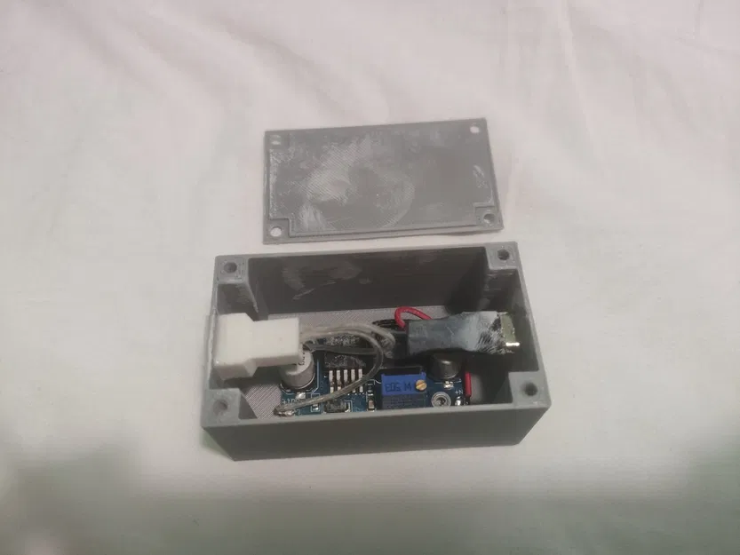 Hộp chứa bộ chuyển đổi DC-DC USB-C cho quạt PC - Image 1