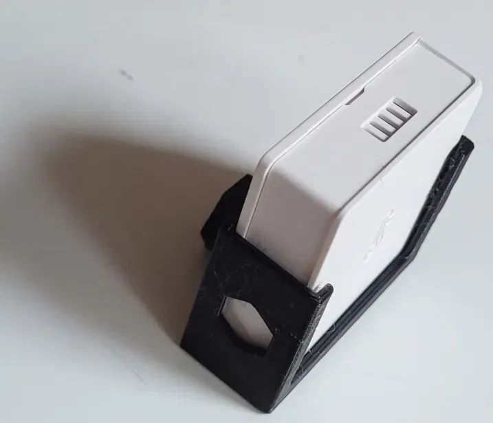 Giá đỡ nhiệt kế HSW Sonoff snzb-02 với file FreeCAD - Image 1