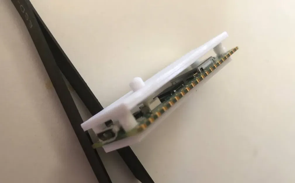 Vỏ Raspberry Pi Pico W gần giống bản gốc - Image 2