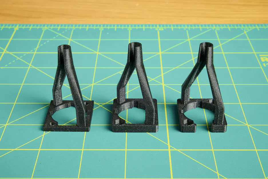 Giá đỡ cáp XLR loại D Neutrik cho tủ âm thanh - Image 1