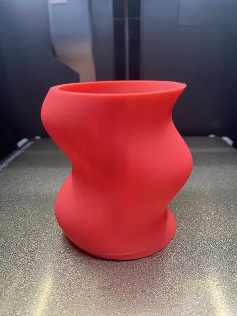 Bình hoa cong đa năng, giá đỡ bút và chậu cây - Image 1