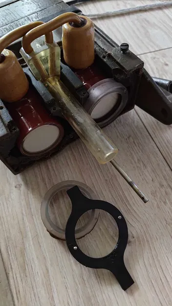 Công cụ đơn giản để tháo ống nhìn ban đêm từ kính tiềm v... - Image 3