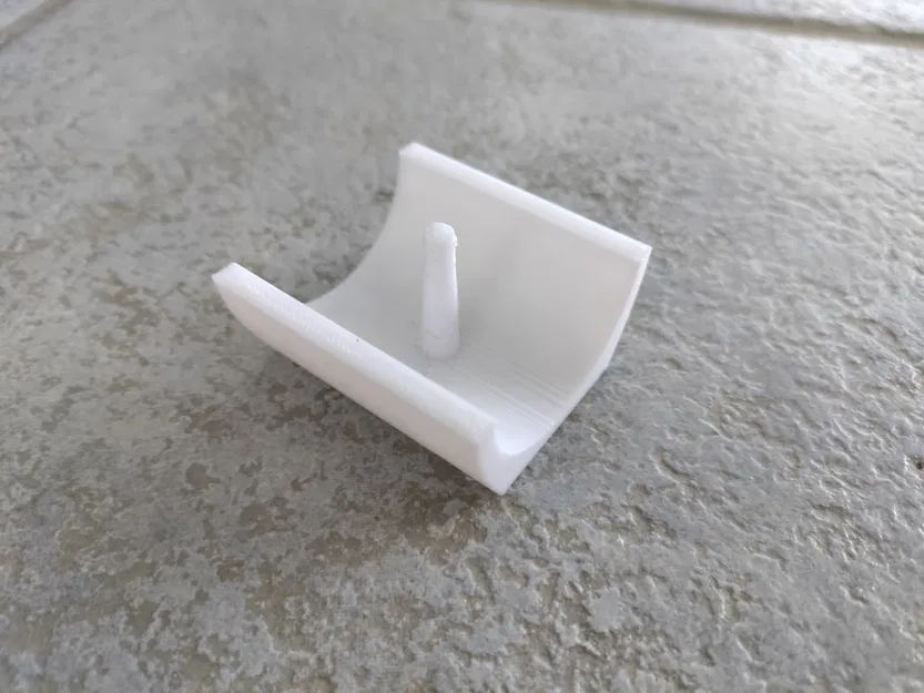 Thay thế bộ bảo vệ chân bàn cho bàn sân thượng - Image 1