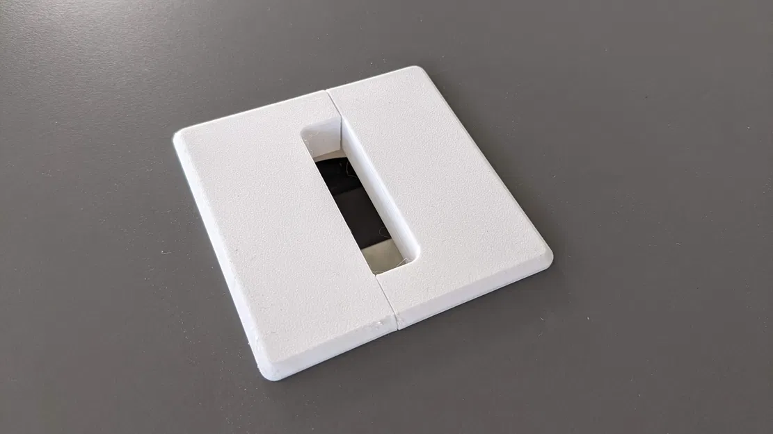 Nắp chui cáp cho bàn làm việc văn phòng - Image 1