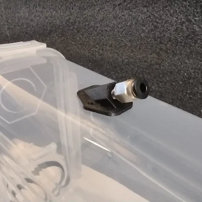 Đầu ra M6 PTFE cho thùng chứa filament trên máy in 3D