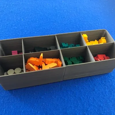 Giá đỡ cho trò chơi Tiny Towns với thiết kế thông minh