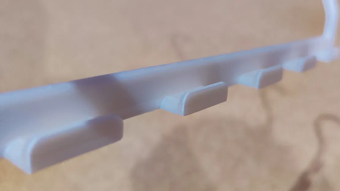 Giá đỡ dây đai tự động cho tủ quần áo - Image 3