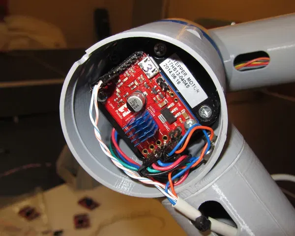 Cánh tay robot sáu trục WE-R2.4 với kích thước 80% - Image 6