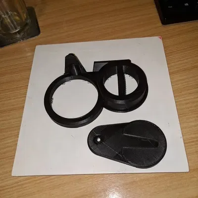 Giá treo máy sấy tóc V2 với thanh chéo cho máy duỗi tóc