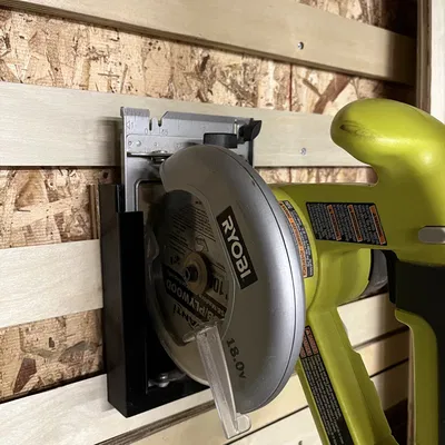 Giá đỡ gắn máy cưa tròn Ryobi 5.5" lên tường