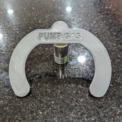 Giá đỡ cho bơm xăng giữ cò bơm an toàn