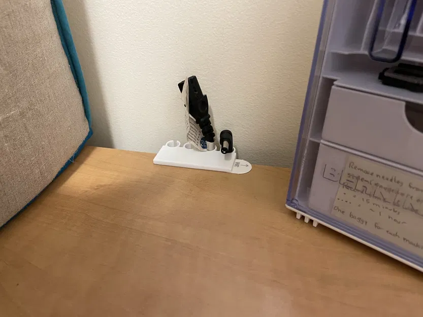 Giá đỡ cáp 90 độ gắn trên bàn làm việc - Image 2