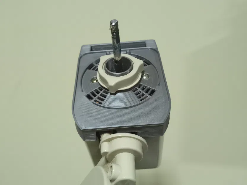 Nắp quạt được sao chép để thay thế nắp cũ hỏng - Image 5