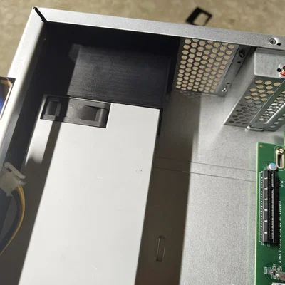 Giá đỡ PSU cho QNAP TS-859U-RP với kết nối ATX