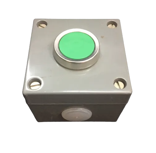 Hộp công tắc T6S1A cho công tắc Czechoslovak T6-30 - Image 1