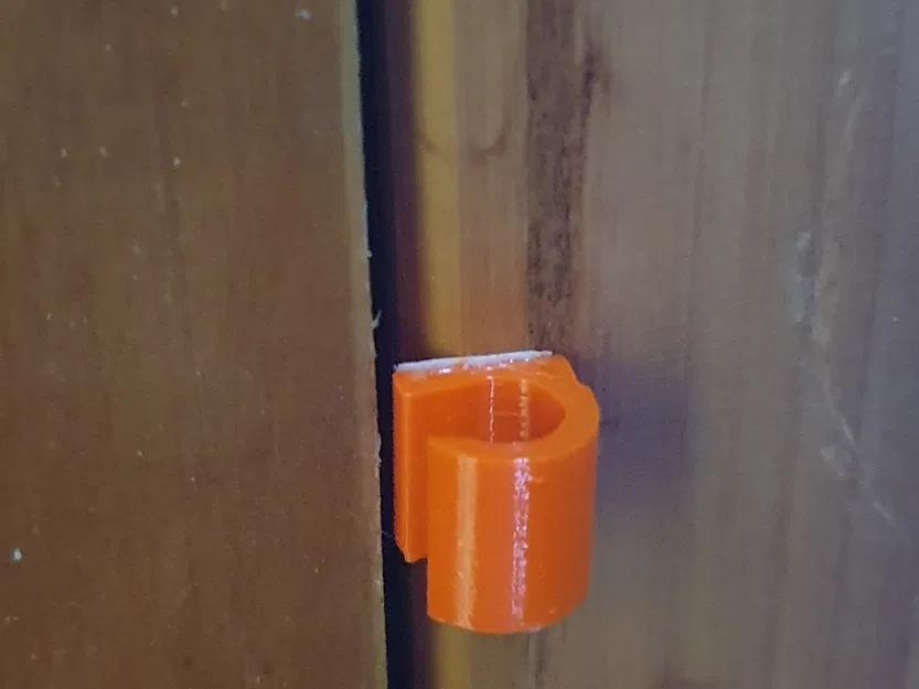 Kẹp dây cáp không cần vít dán tường - Image 1