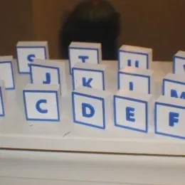 Khối chữ cái cho xe tải đồ chơi dễ sử dụng cho trẻ nhỏ