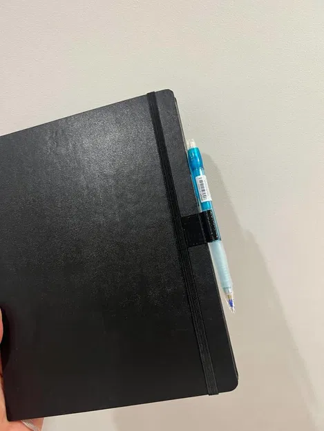 Giá đỡ bút cho sổ Maleskin bìa cứng - Image 3