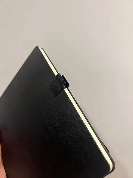 Giá đỡ bút cho sổ Maleskin bìa cứng - Image 5