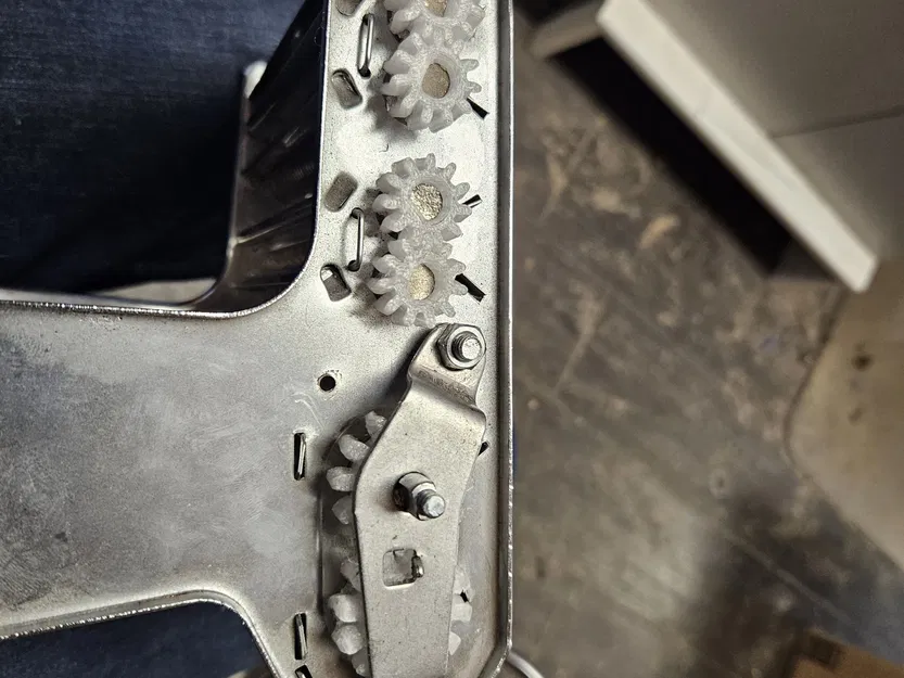 Thay thế bánh răng cho máy làm mì giá rẻ - Image 1