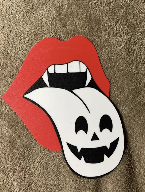 Xương lăn với phong cách Halloween độc đáo - Image 1