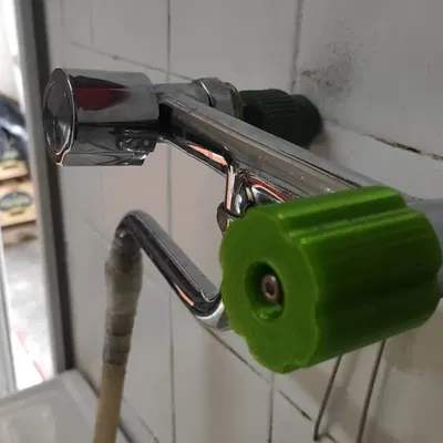 Tay cầm núm vòi nước chắc chắn và bền bỉ