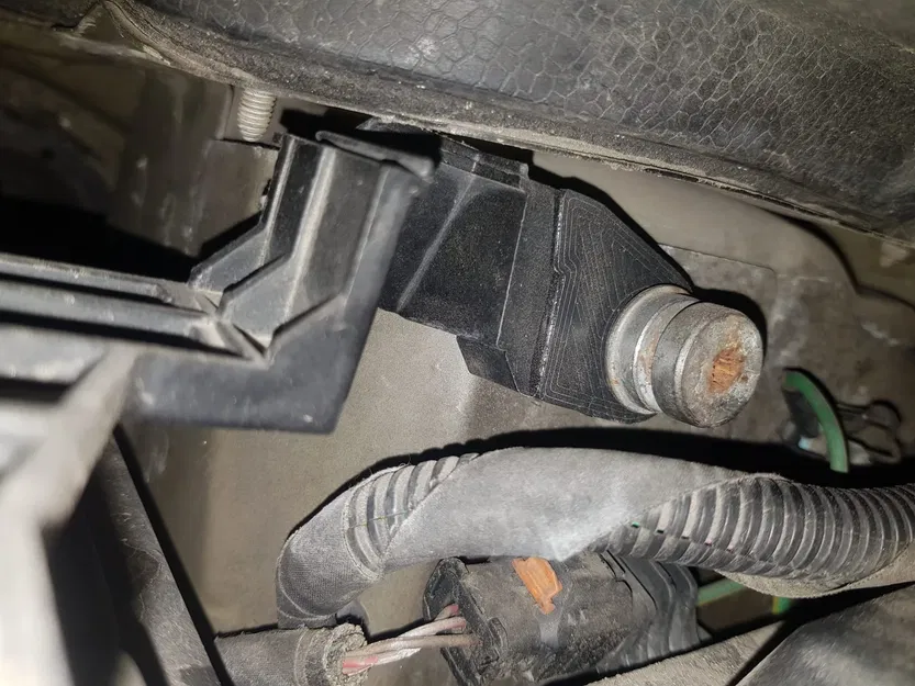 Điểm gắn giá đỡ bình ắc quy cho Citroen C4 Grand Picasso 2015 - Image 3