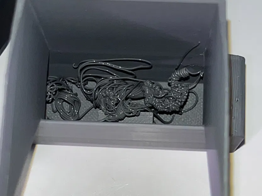 Cửa xả phân từ Bambu Labs với nam châm ẩn - Image 3