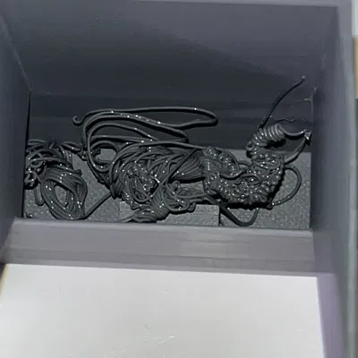 Cửa xả phân từ Bambu Labs với nam châm ẩn