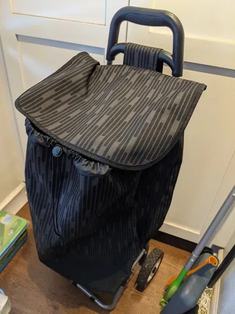 Thay thế bánh xe và chân cho xe đẩy Target - Image 2