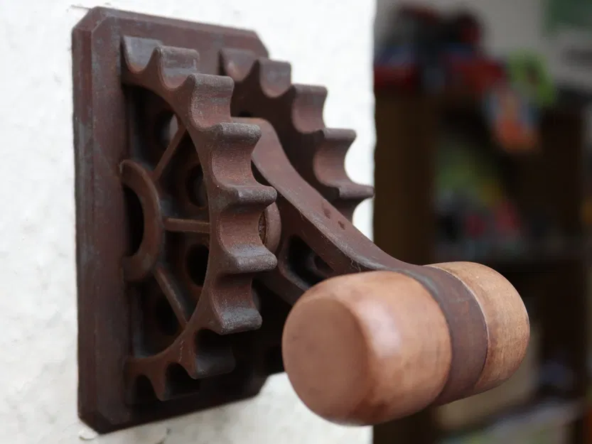 Công tắc đèn phong cách steampunk cho phòng trẻ em - Image 1