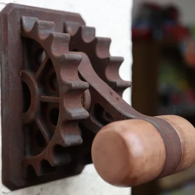 Công tắc đèn phong cách steampunk cho phòng trẻ em