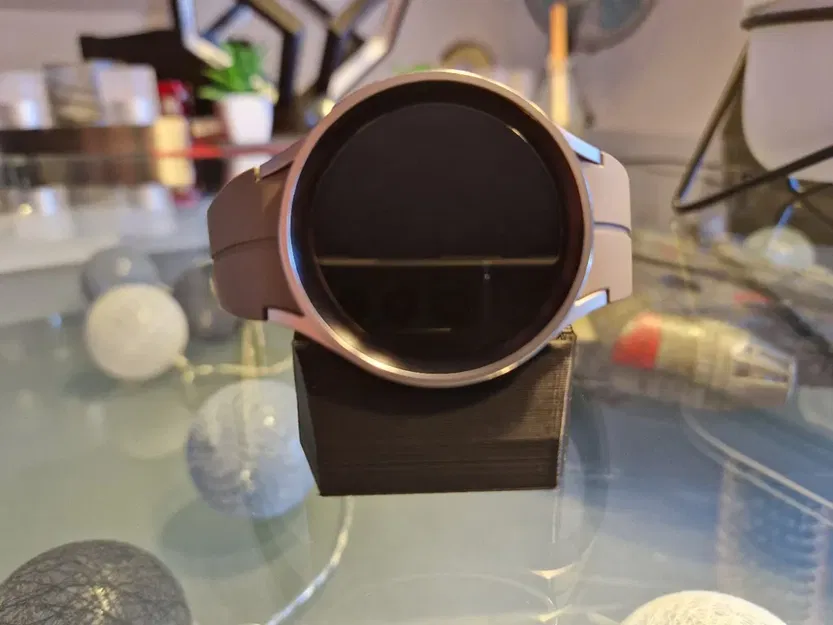 Giá đỡ sạc Samsung Galaxy Watch5 Pro - Image 1