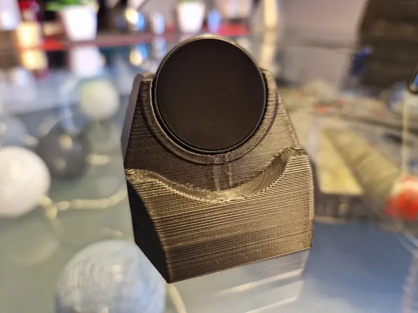 Giá đỡ sạc Samsung Galaxy Watch5 Pro - Image 2