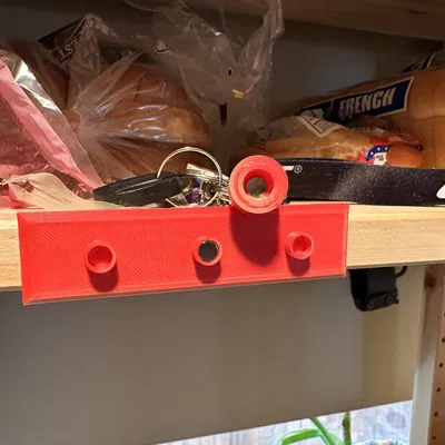 Móc treo chìa khóa từ tính tiện lợi cho gia đình