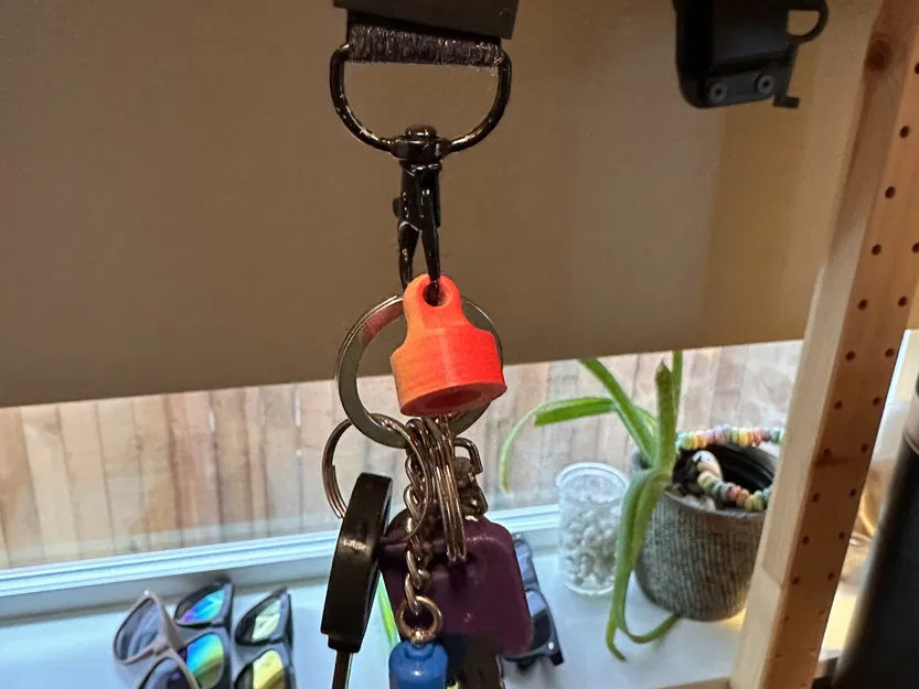 Móc treo chìa khóa từ tính tiện lợi cho gia đình - Image 3