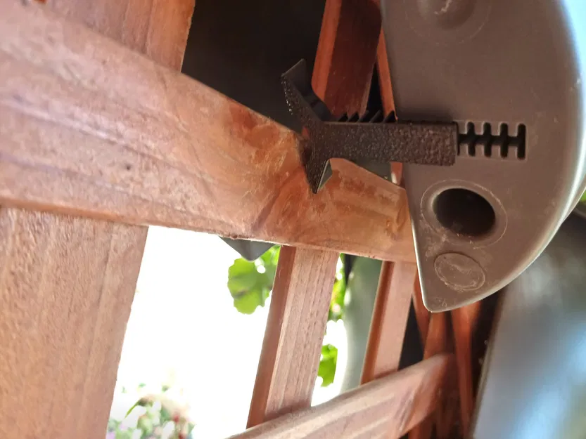 Giá đỡ cho chậu cây ELHO giữ thăng bằng chậu cây - Image 2